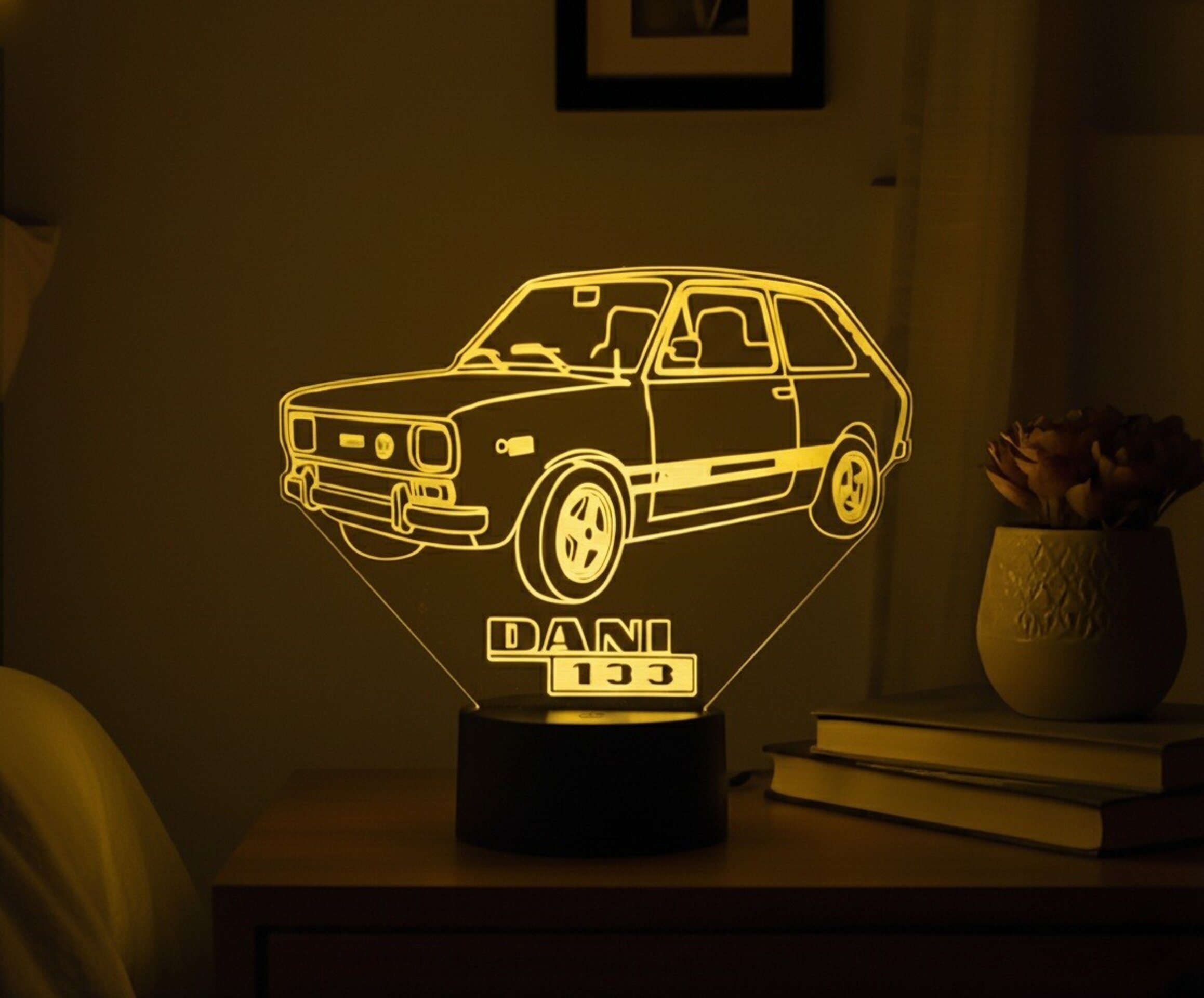 Lampara led 3D coche clasico Seat 133. Personalizable - 5