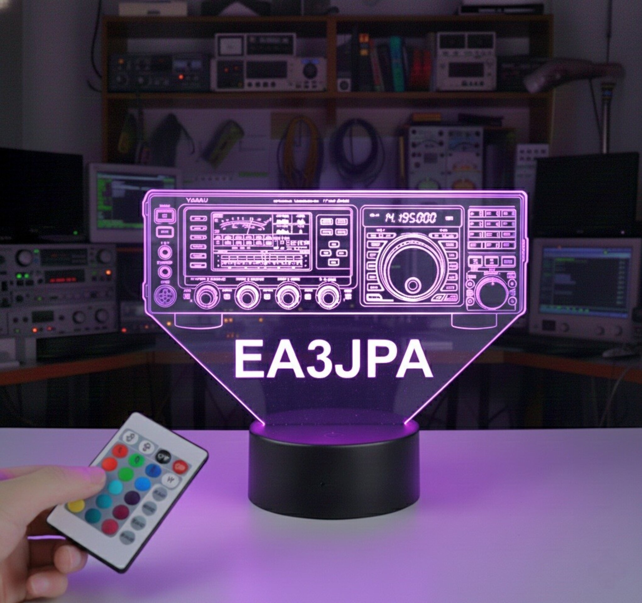 Lampara led Emisora radioaficionado YAESU FT DX 3000, personalizada + indicativo - 6