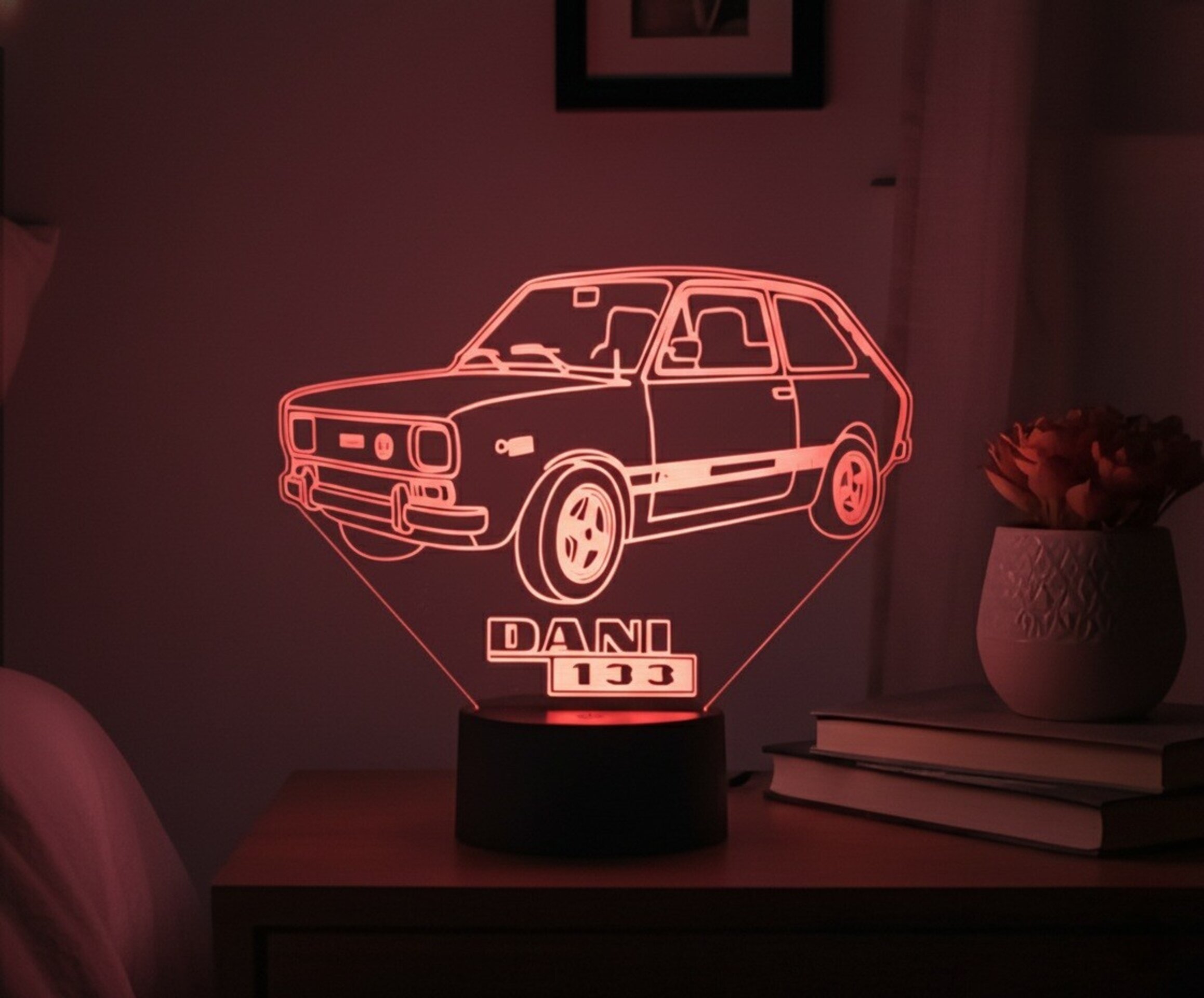 Lampara led 3D coche clasico Seat 133. Personalizable - 1