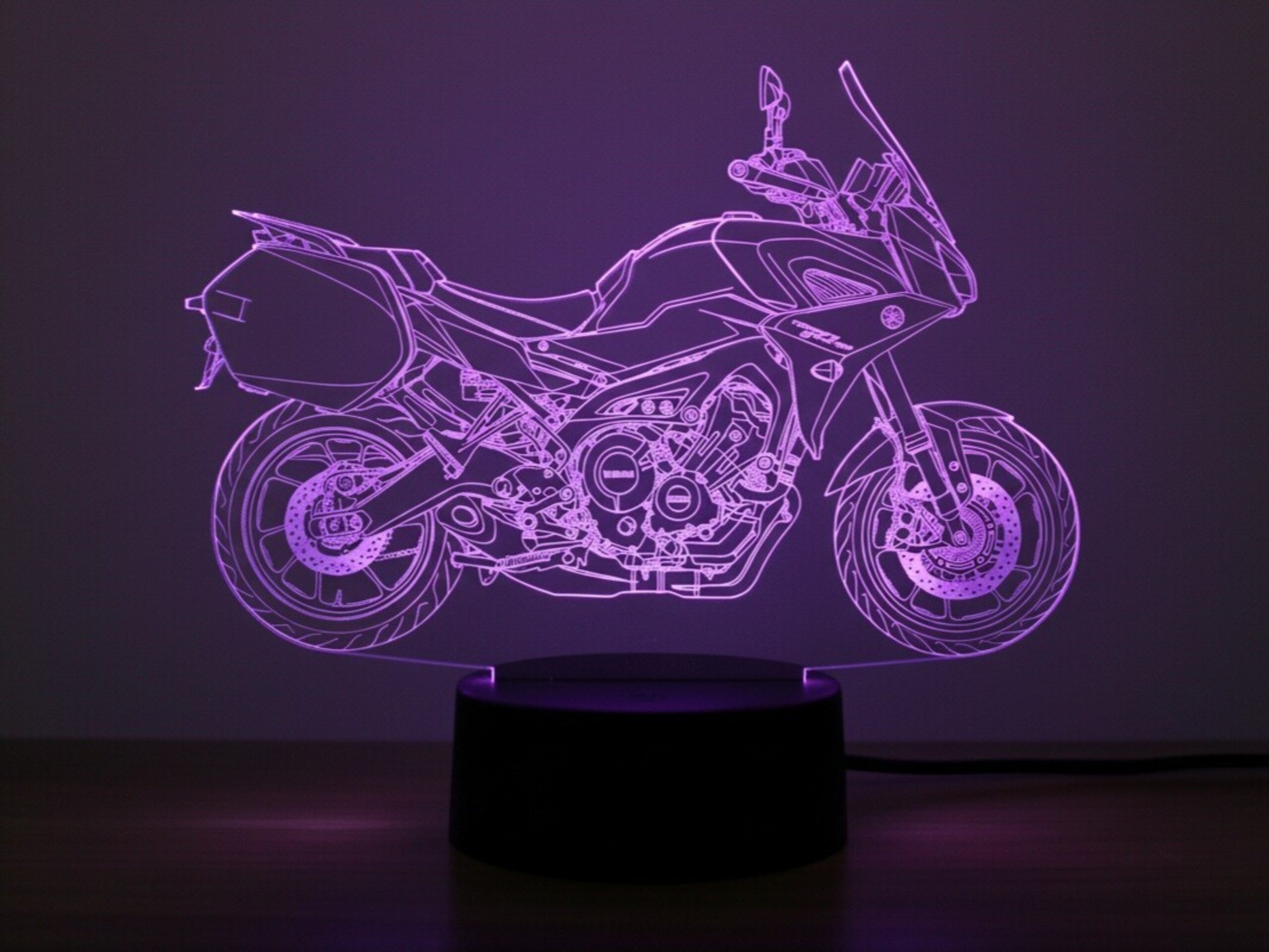 Lampara led 3d Moto Yamaha Tracer 900 GT año 2023 personalizable, sobremesa - 4