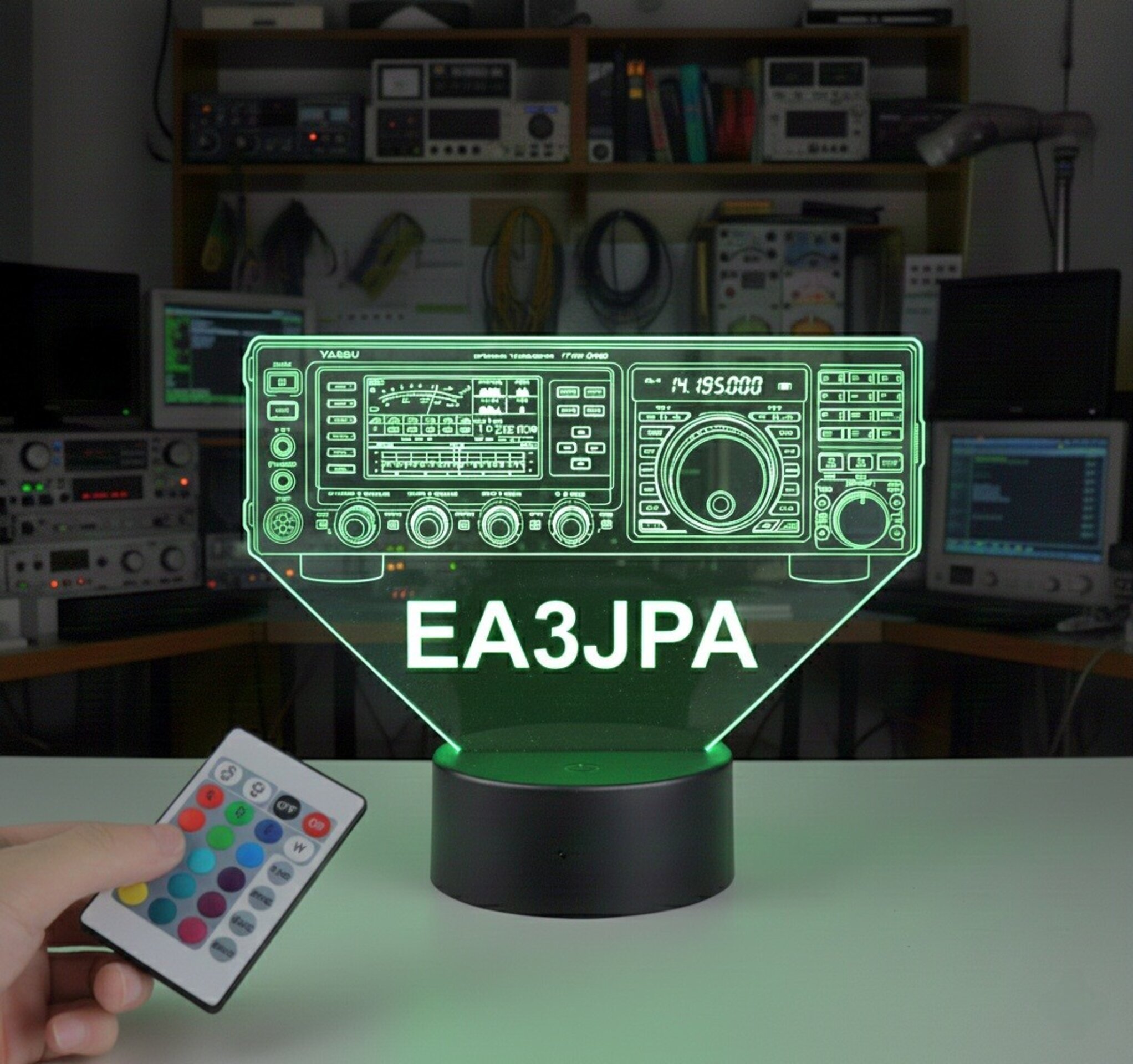 Lampara led Emisora radioaficionado YAESU FT DX 3000, personalizada + indicativo - 4