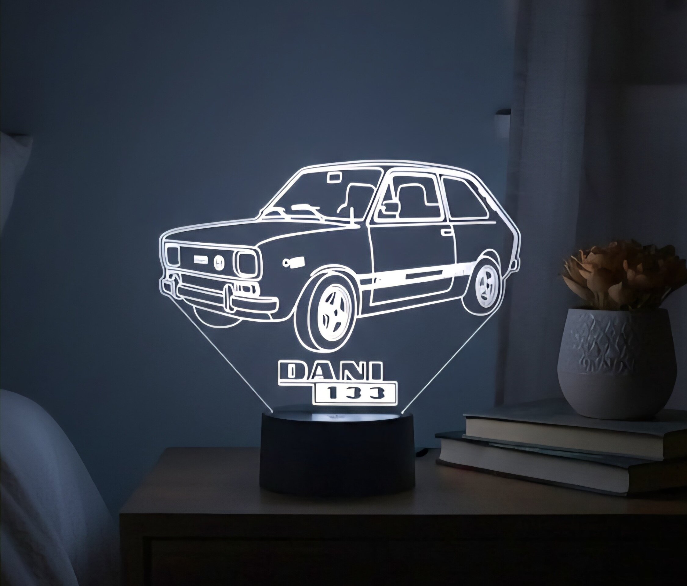 Lampara led 3D coche clasico Seat 133. Personalizable - 6