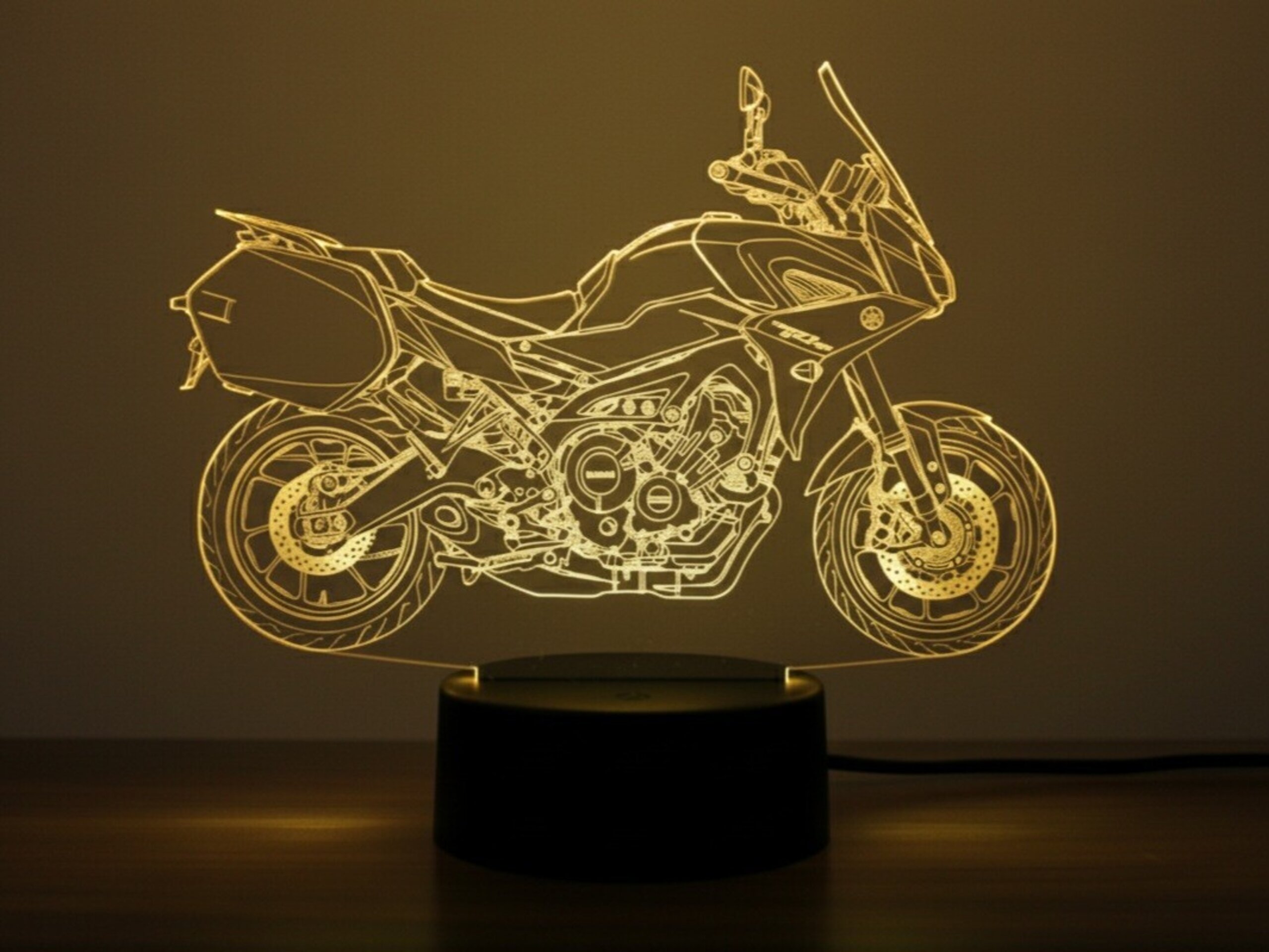 Lampara led 3d Moto Yamaha Tracer 900 GT año 2023 personalizable, sobremesa - 1
