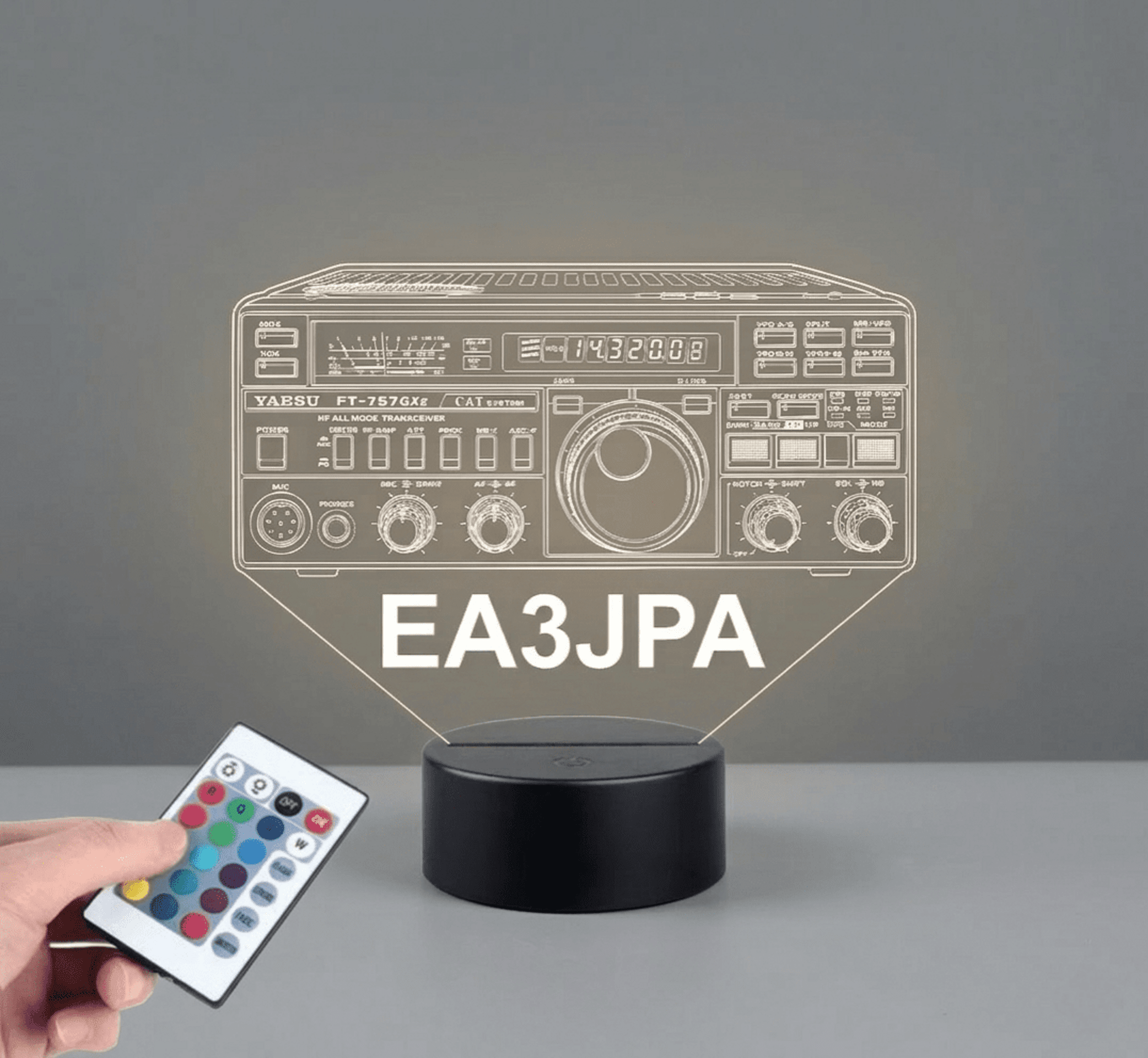 Lampara led Emisora YAESU FT 757 GX II, personalizada + indicativo - 1