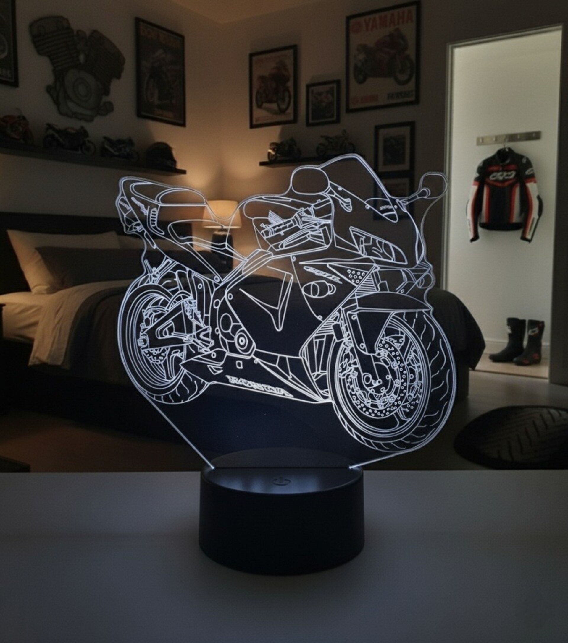 Lampara led 3d Moto Honda CBR 600 RR año 2004. personalizable, sobremesa - 3