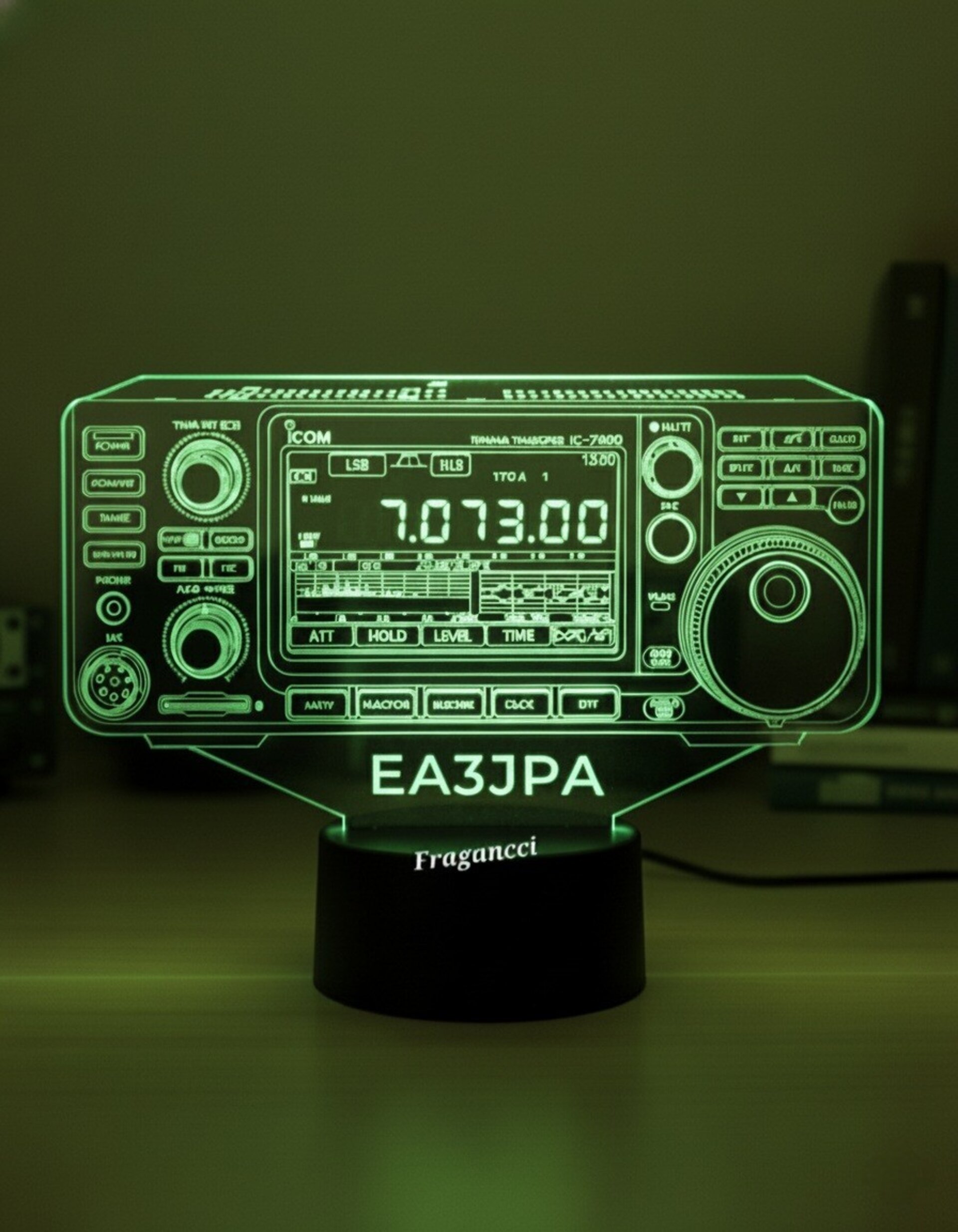 Lampara led 3d Emisora radioaficionado ICOM IC 7300 personalizada con indicativo - 5