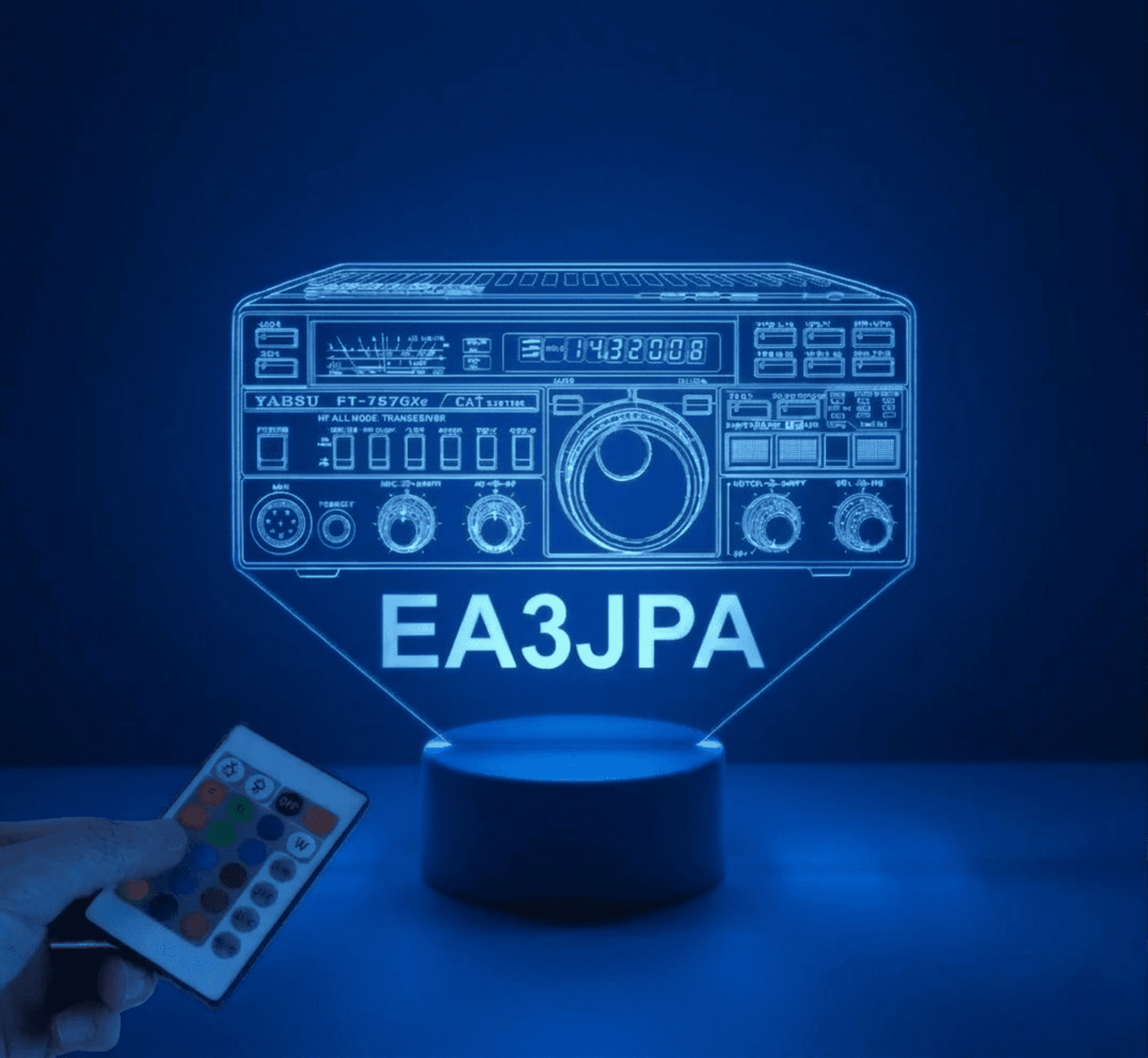 Lampara led Emisora YAESU FT 757 GX II, personalizada + indicativo - 4